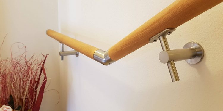 Corrimano in legno catalogo