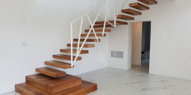 Scale sospese design