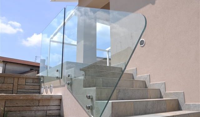 Parapetti per terrazze a Bergamo: protezione e comfort in ogni stagione