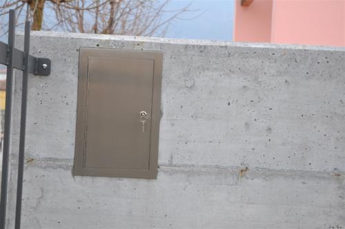A18-Porta cassetta delle lettere