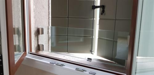 G30-Protezione davanzale finestra